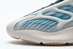 Reps Sneakers  adidas Yeezy 700 V3 “Kyanite” GY0260