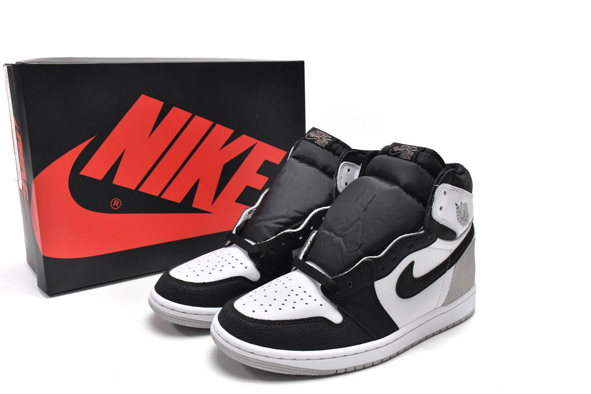 Air Jordan 1 High OG Bleached Coral Reps Sneaker 555088-108