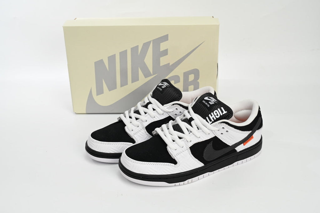 Rsnow TIGHTBOOTH x Dunk Low SB FD2629-100