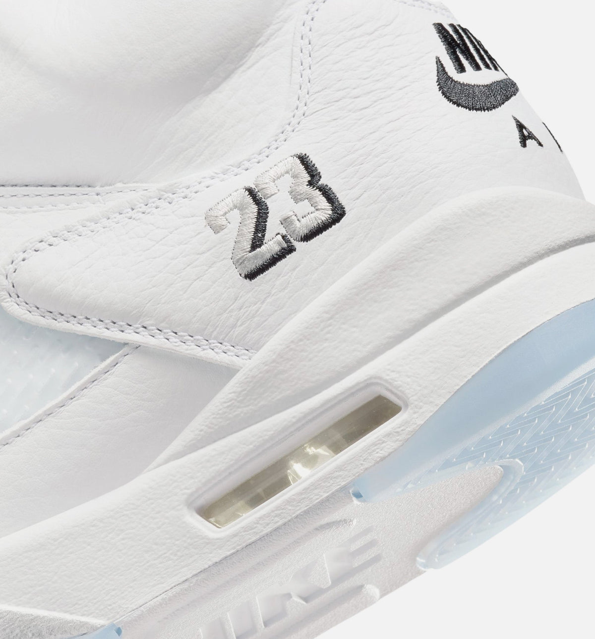 Air Jordan 5 Retro OG White Metallic Men's Lifestyle Shoe – White/Metallic Silver/Black