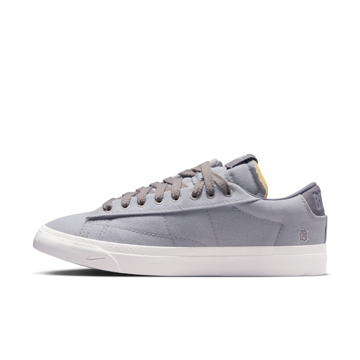 Nike Blazer Low x Devin Booker "Pearl Grey" - HQ2054-001