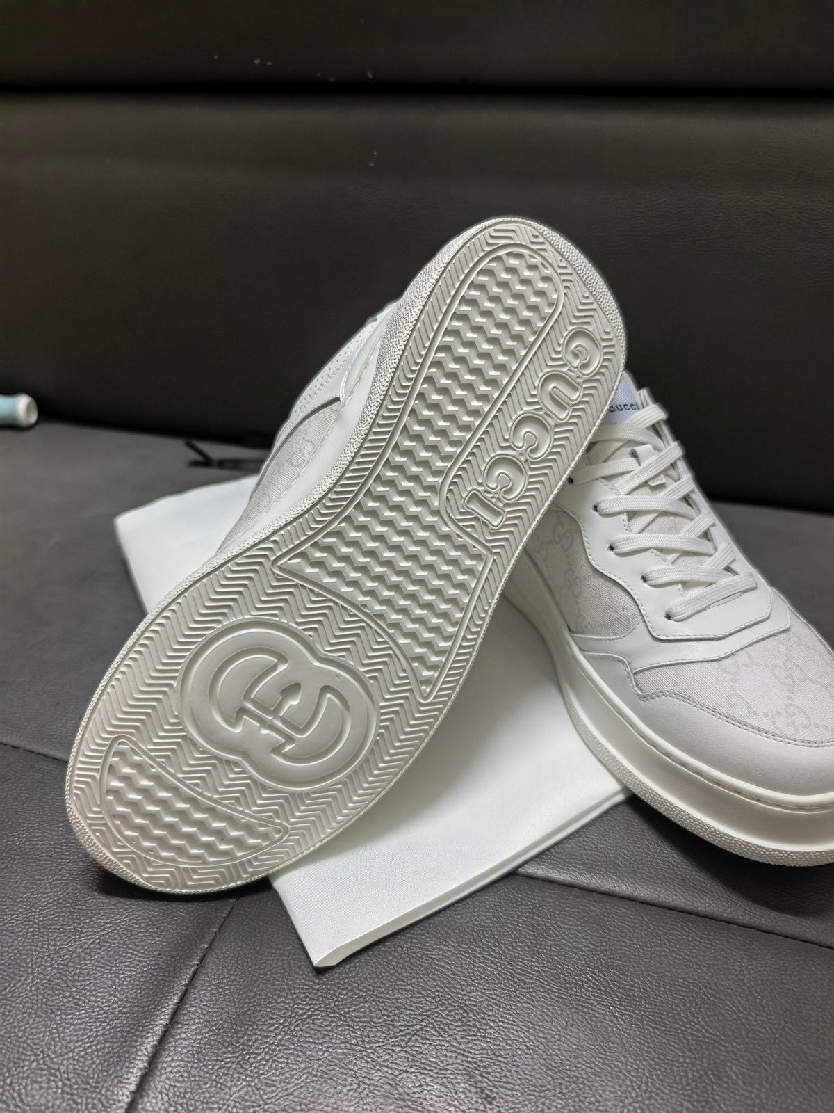 Gucci Men's Light Gray and White Sneakers