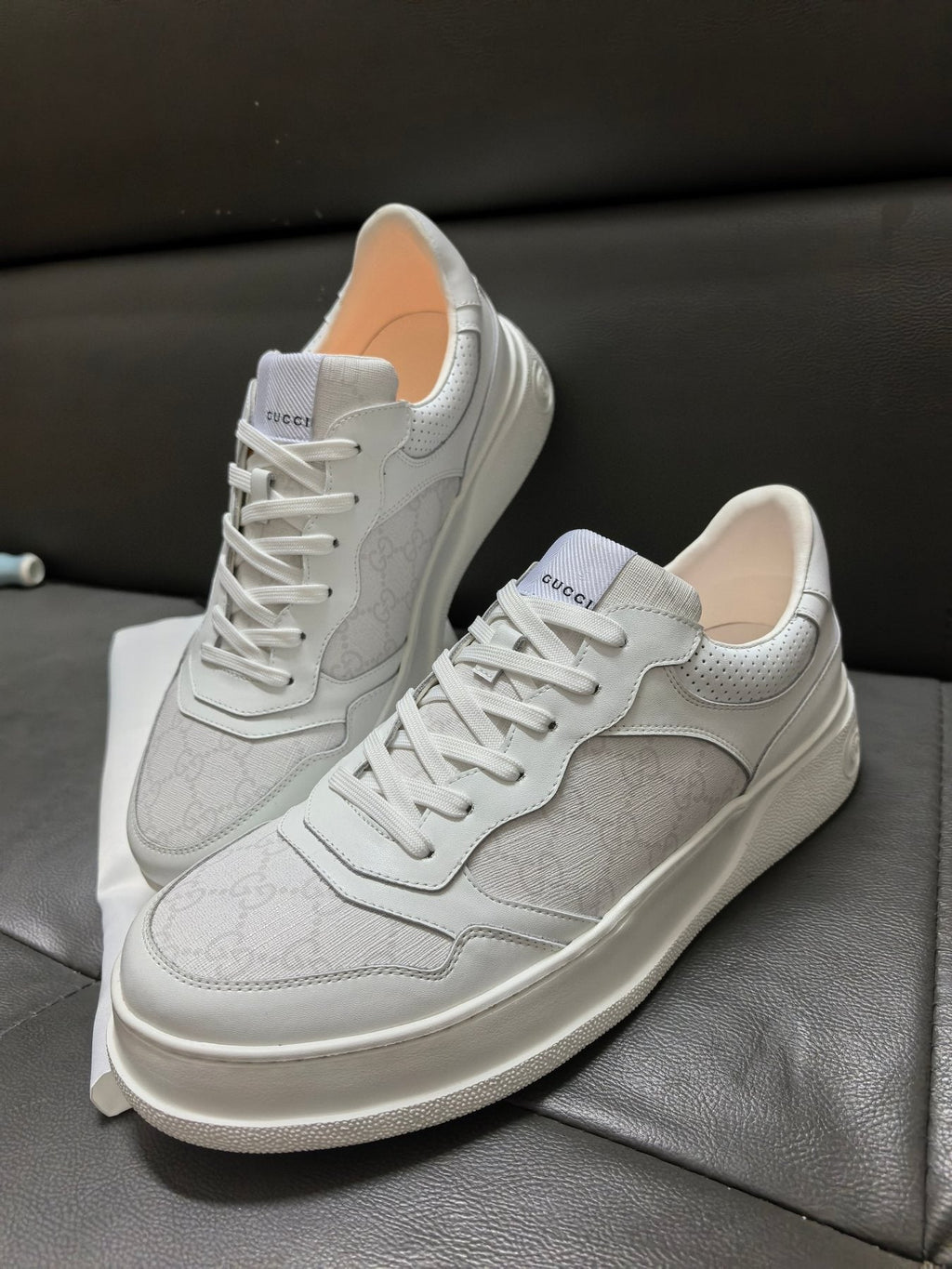 Gucci Men's Light Gray and White Sneakers