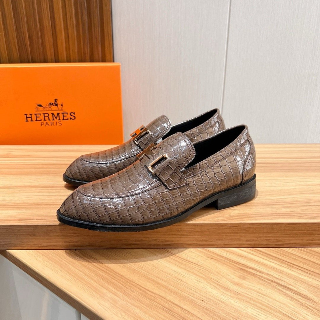 Hermès Brown Textured Loafers