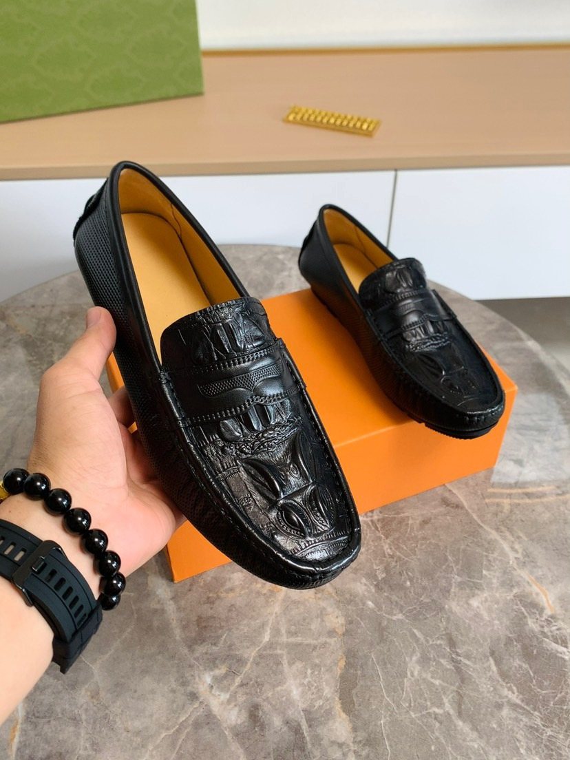 Louis Vuitton Men's Black Textured Leather Loafers