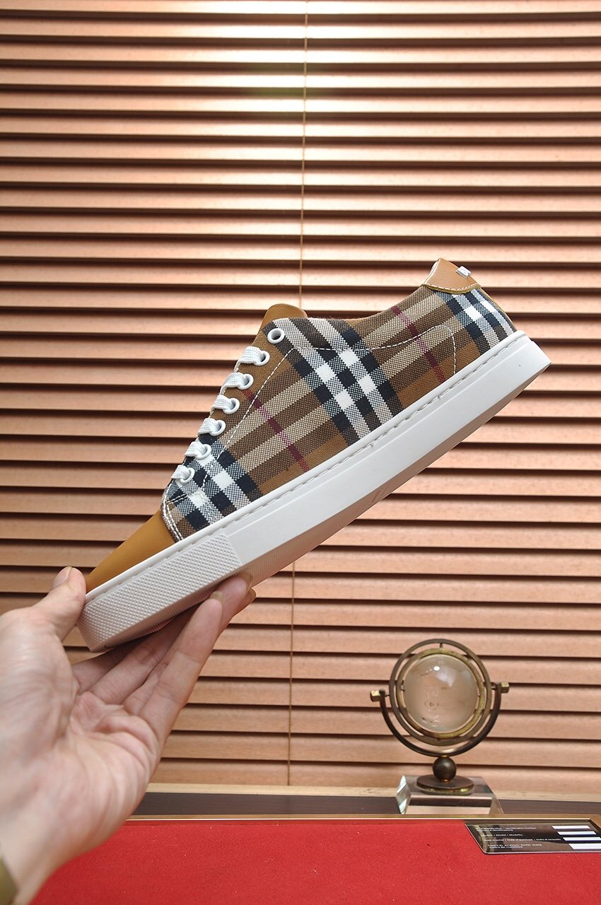 Burberry Check Panel Low-Top Sneakers - Rubber Sole