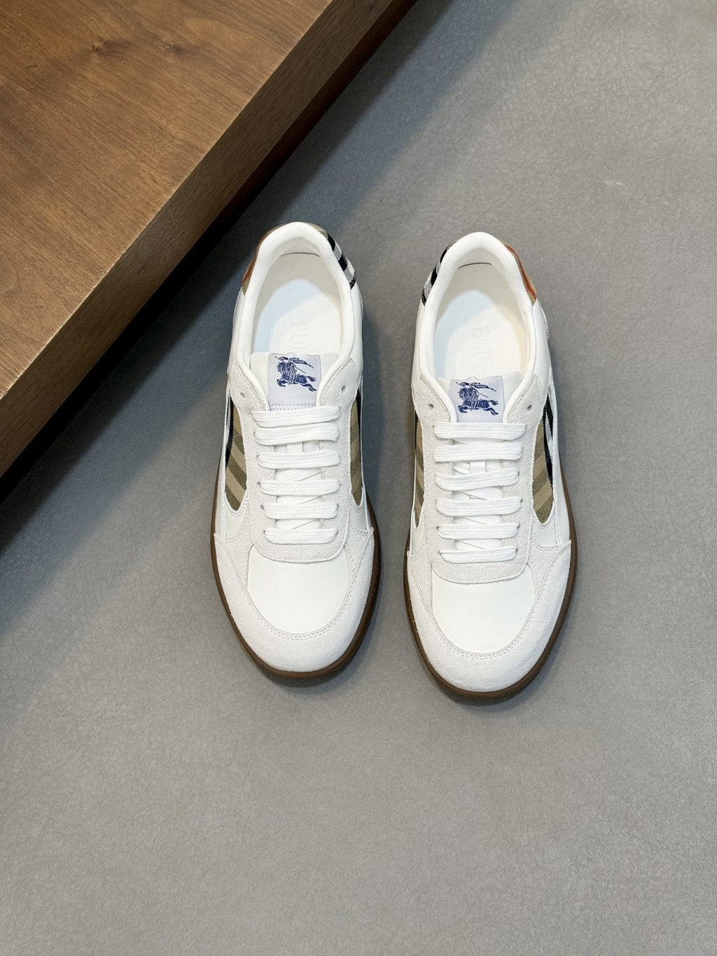 Burberry Check-Panel Low-Top Sneakers