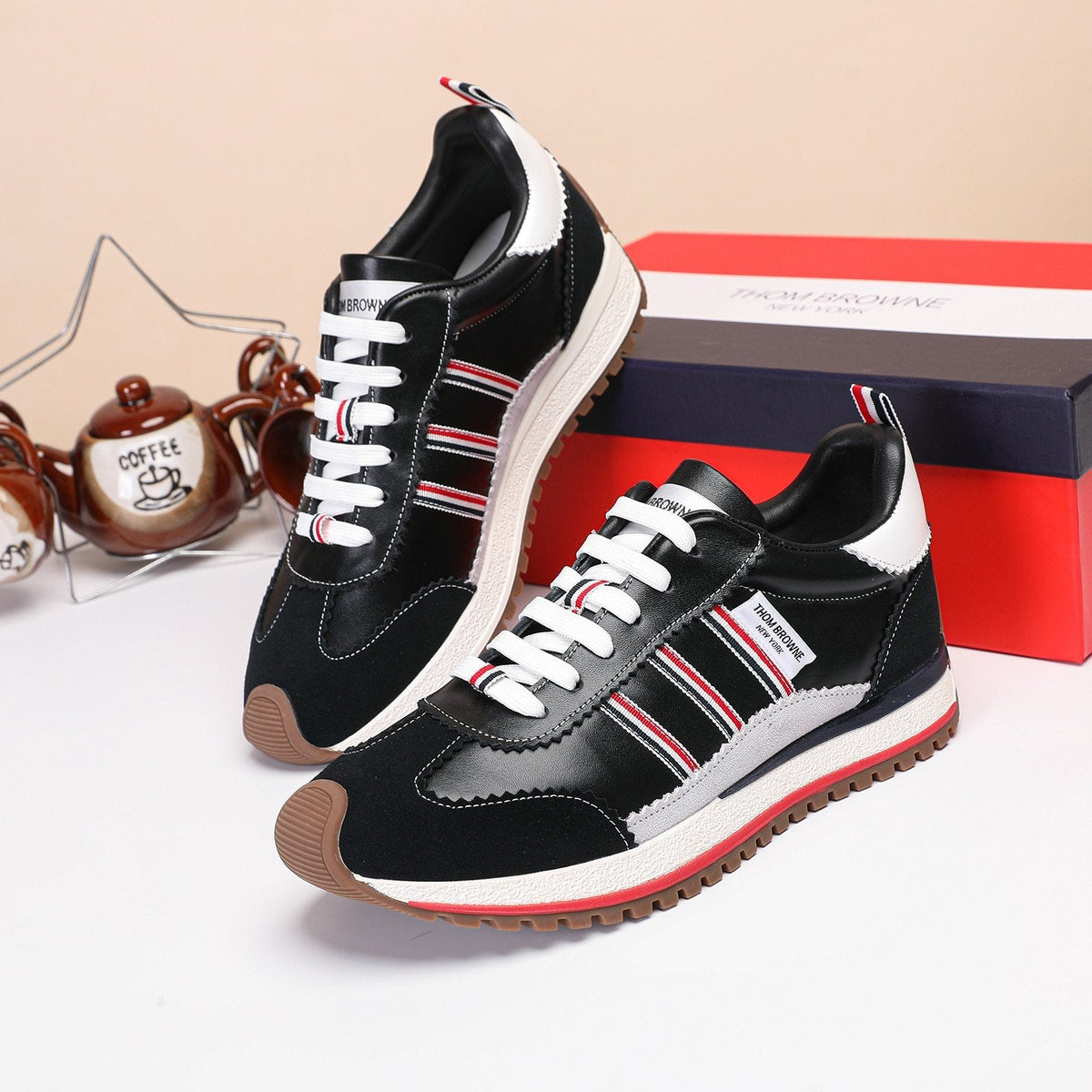 Thom Browne Low-Top Leather Sneakers