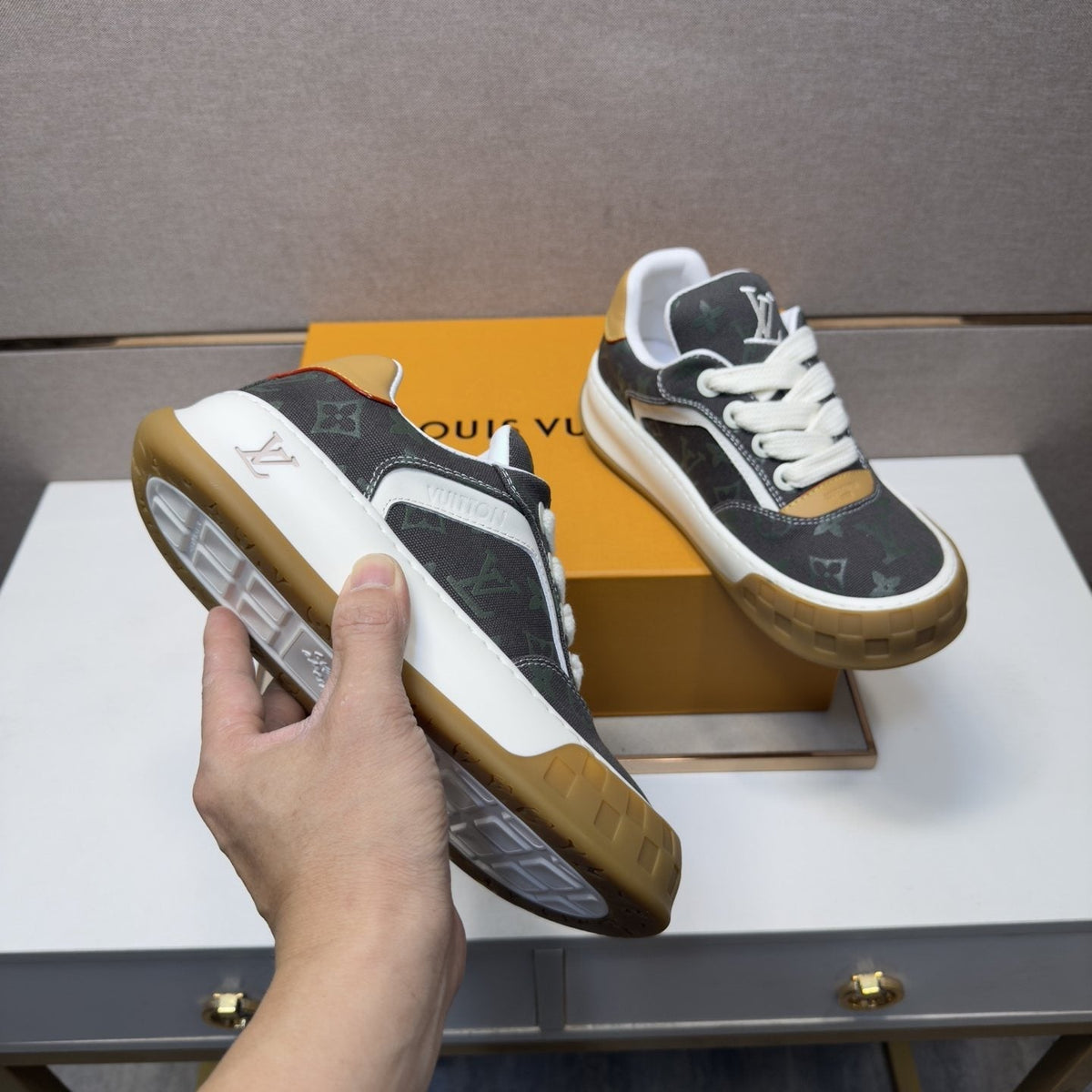 Louis Vuitton Men's Patterned Low-Top Sneakers - Contrast Trim